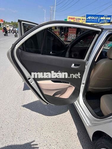 Hyundai Grand i10 2019 1.2 Full MT Bạc