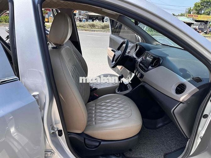 Hyundai Grand i10 2019 1.2 Full MT Bạc
