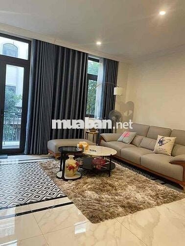 BÁN NHÀ HOÀNG MAI- BA BƯỚC RA HỒ – NHÀ ĐẸP DÂN XÂY - THANG MÁY- Ô TÔ Đ