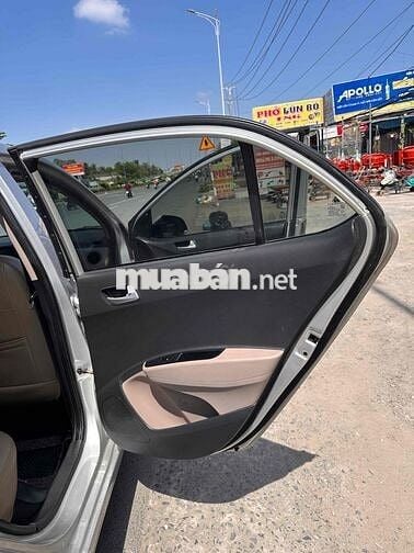 Hyundai Grand i10 2019 1.2 Full MT Bạc