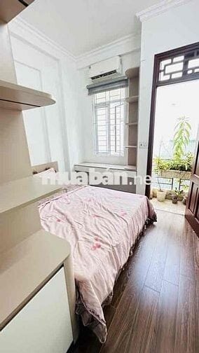 B.á.n N.h.à Kim Giang dân xây, Gần KĐT, Gần UB, Gần Trường, Công viên