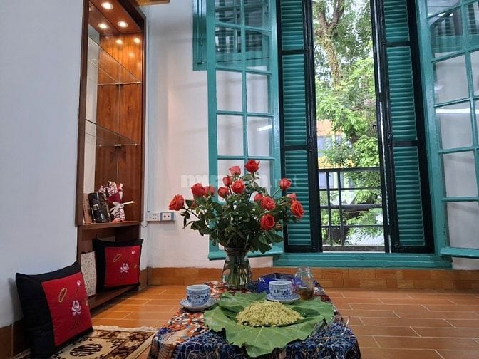 Chính chủ bán căn hộ trong biệt thự Pháp cổ 83 Nguyễn Thái Học, BaĐình