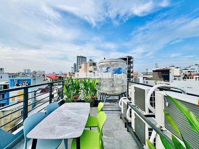 STUDIO BAN CÔNG FULL NT 5tr5 mới 100%