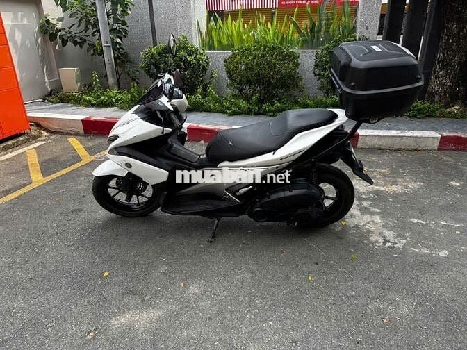 Motorbike for sale / Bán xe máy (Không sang tên)