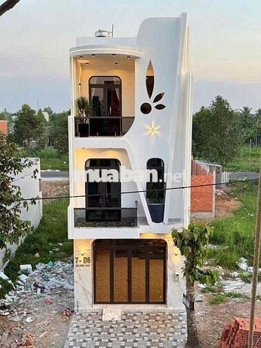 BÁN NHÀ TRỆT 2 LẦU MỚI XÂY KDC HỒNG LOAN TẶNG FULL NỘI THẤT CAO CẤP