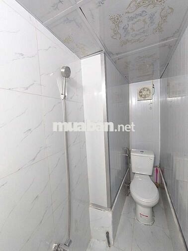 Nhà trọ mới xây, ngay trung tâm 3tr5