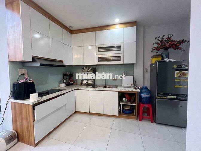 NHÀ 1TRÊT 1GÁC ĐÚC, SỔ R THỔ CƯ 118m2, 3P NGỦ, GẦN QL1A và GX BẮC HOÀ.