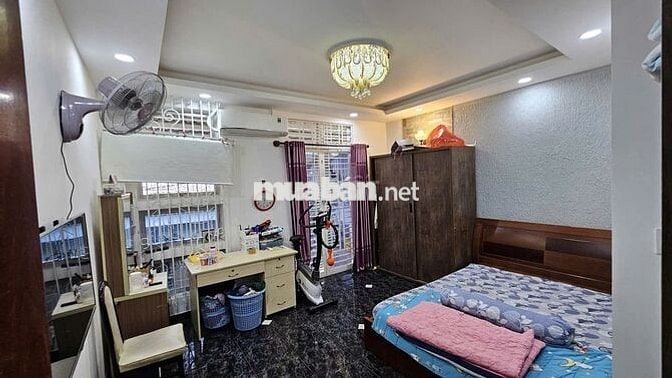 🏡 Cho Thuê Nhà HXH Đường C18_(K300)_5x18m, 3 Lầu, Sẵn Máy Lạnh.