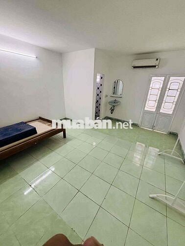 CHO THUÊ NHÀ MÊ LỬNG MT GẦN BIỂN KHU LOSEBY