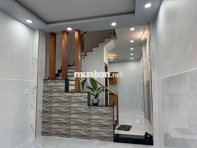 Bán nhà mới đẹp, Chính Chủ tại Phường 10,Quận Tân Bình