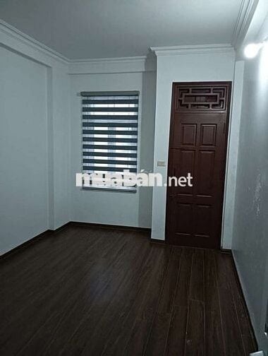 NHÀ ĐẸP 4 TẦNG - DT 32M2 - 4 NGỦ ĐẦY ĐỦ CÔNG NĂNG - FULL NỘI THẤT.