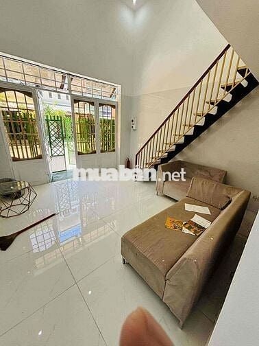 CHO THUÊ NHÀ MÊ LỬNG MT GẦN BIỂN KHU LOSEBY