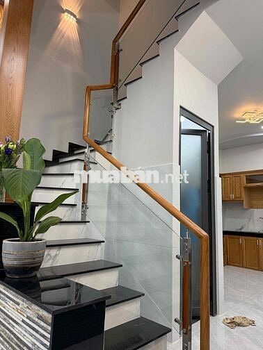 Bán nhà mới đẹp, Chính Chủ tại Phường 10,Quận Tân Bình
