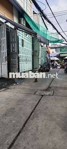Nhà sát mặt dường Lê Đình Cẩn, cách mặt đường chợ 5 mét, 1 trệt+1 lững