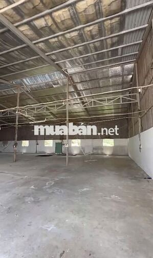 Kho diện tích 400m2 ở Đường Nguyễn Văn Tạo cần cho thuê gấp giá rẻ