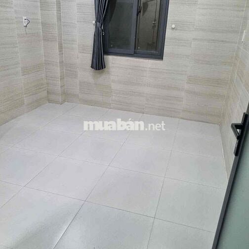 Phòng trọ gần trường ĐH Nguyễn Tất Thành quận 12