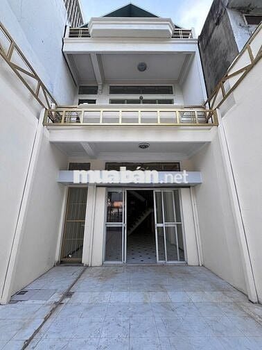 Cho thuê nhà mặt tiền đường Đồng Khởi