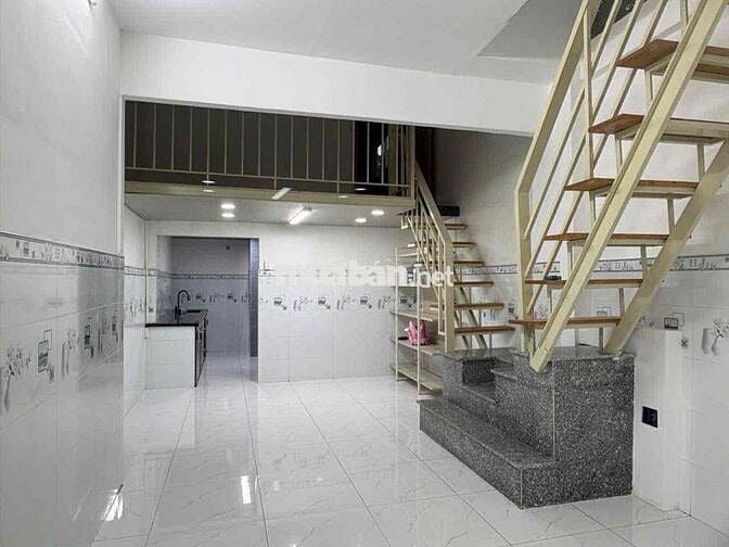 Nhà mặt tiền trệt lầu 3,5*14; có 2 máy lạnh tiện kinh doanh