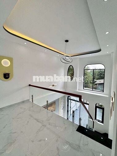 Chào Bán 2 Căn nhà 1 trệt 1 lửng mới 100%  Cách trung tâmhành chính 5p