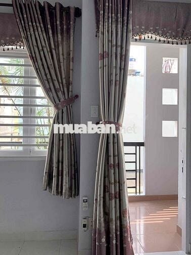 cho thuê phòng DT 20m2 gần siêu thị Go!