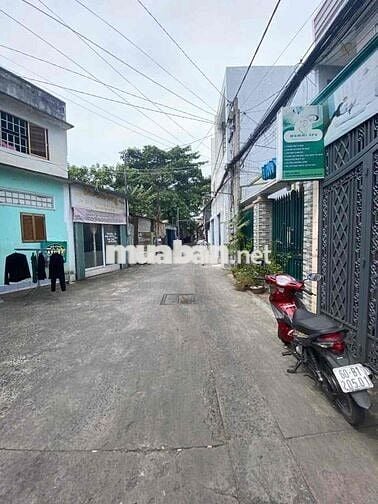 cho thuê nha nguyên căn p quang vinh Nhà 2 P ngủ d ô tô san rộng