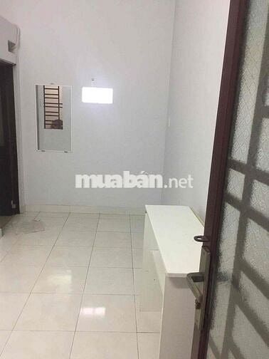 cho thuê phòng DT 20m2 gần siêu thị Go!
