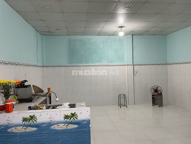 Cho thuê nhà nguyên căn, hẻm, nhà cách 500m từ ngã tư An Sương 4tr/thg