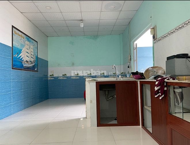 Cho thuê nhà nguyên căn, hẻm, nhà cách 500m từ ngã tư An Sương 4tr/thg