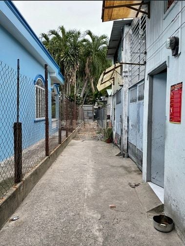 Cho thuê nhà nguyên căn, hẻm, nhà cách 500m từ ngã tư An Sương 4tr/thg