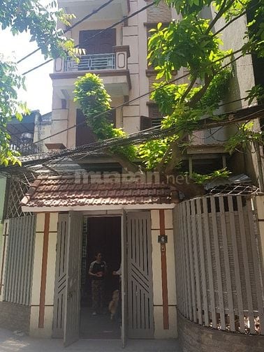 CC cho thuê nhà 5 tầng 100m2 kv Đình Thôn, tiện làm KD, VP.