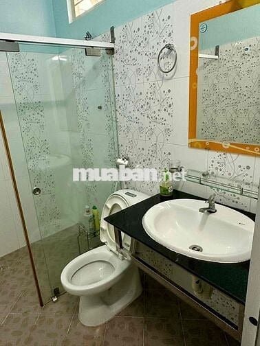 cho thue nhà hẻm đường Hoà bình Quận Tân phú