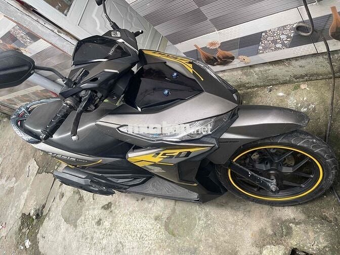 Cấn bán gấp Vario 150, máy nguyên zin (chính chủ)