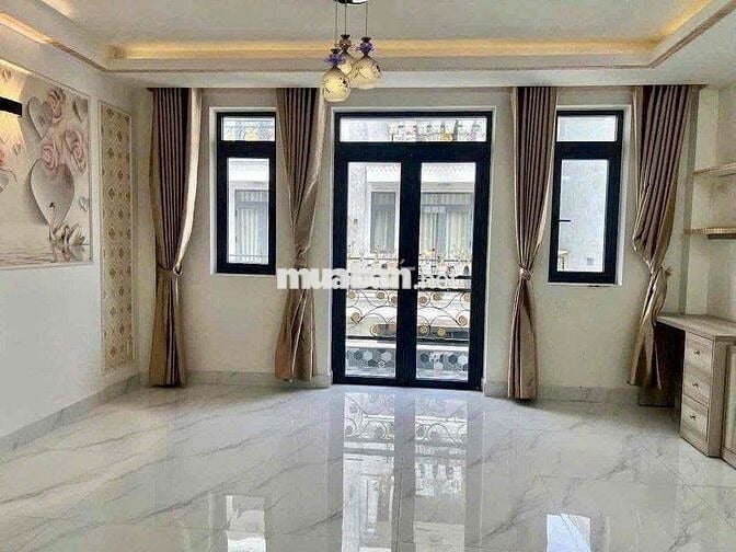 Cần chuê nhà HXT 81/2B Nguyễn Cửu Vân, Phường 17, Q. Bình Thạnh