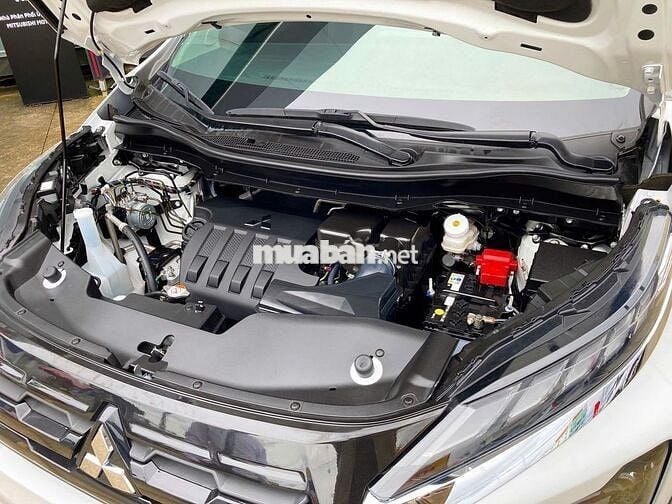 Mitsubishi Xpander 2025 Premium 1.5 AT - 12500 km