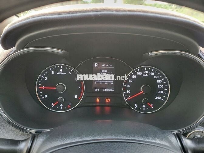 Kia Cerato 2016 1.6 AT - 134000 km