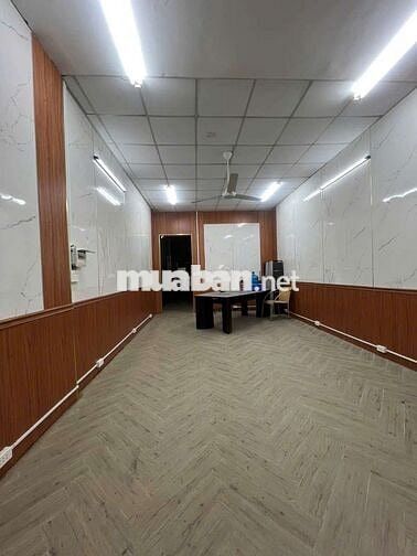 NHÀ CẤP 4 HƠN 100M2 2PN 2WC HẺM OTO GẦN CÔNG TY VIỆT THẮNG LINH TRUNG