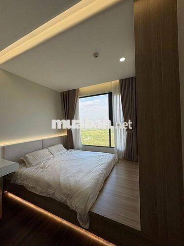 BÁN CĂN HỘ 678-78m2 tầng cao full nội thất xịn Bao thuế Phí 4tỷ8