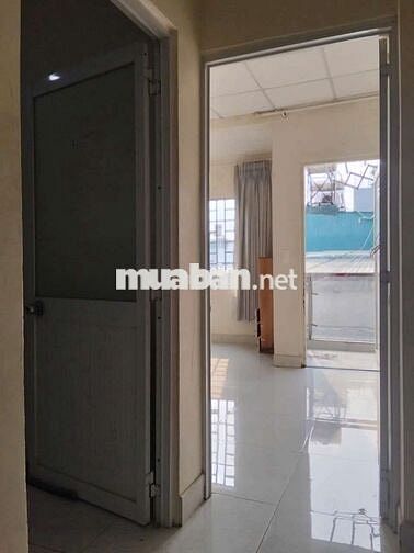 Cho thuê nhà đường Phạm Hùng DT.5×9 } Nhà 1 trệt 2 lầu 3 Phòng 2toilet