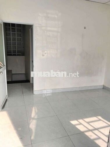 Cho thuê nhà đường Phạm Hùng DT.5×9 } Nhà 1 trệt 2 lầu 3 Phòng 2toilet