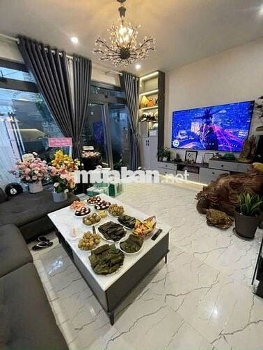 🔥10,5 tỷ cho Villa nhỏ xinh Trần Hưng Đạo Cách Hồ Xuân Hương 500m🔥