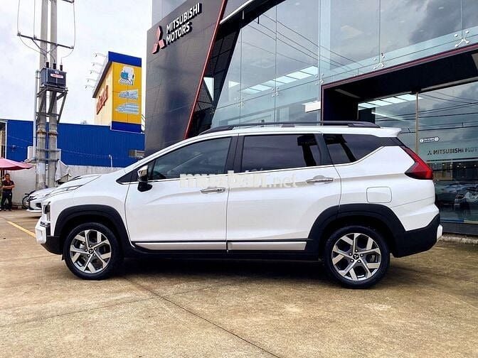 Mitsubishi Xpander 2025 Premium 1.5 AT - 12500 km