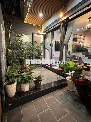 🔥10,5 tỷ cho Villa nhỏ xinh Trần Hưng Đạo Cách Hồ Xuân Hương 500m🔥