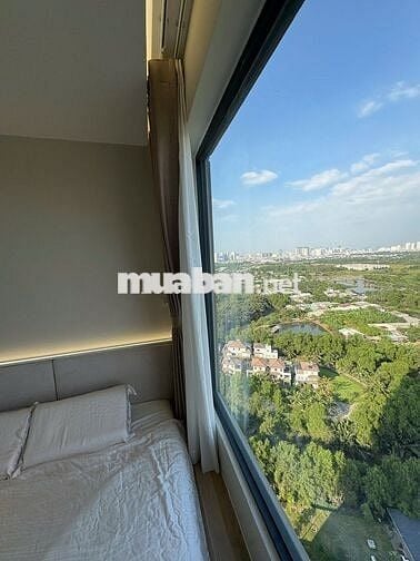 BÁN CĂN HỘ 678-78m2 tầng cao full nội thất xịn Bao thuế Phí 4tỷ8