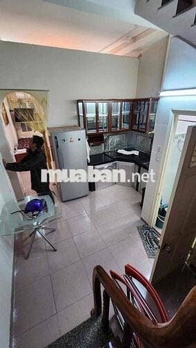 -Bán nhà hẻm sau lưng bánh mì Bon Bon góc Phan Đình Phùng Nguyễn Lương