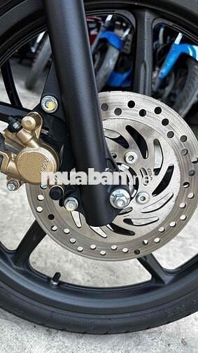 Future fi 2024 xanh đen ( hỗ trợ góp )