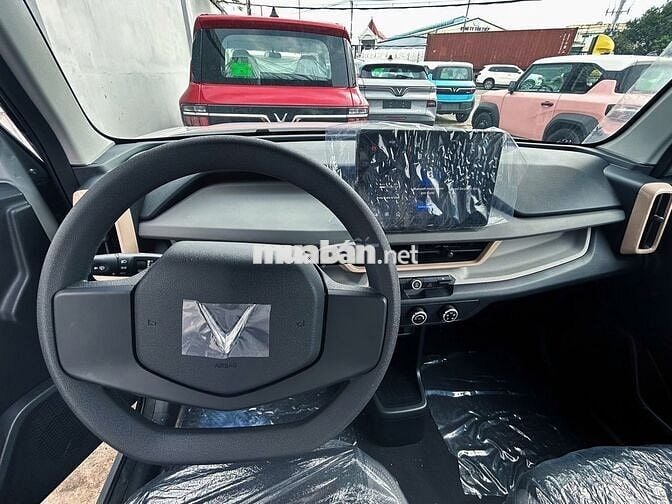 VinFast VF 3 màu Hồng bản tc2