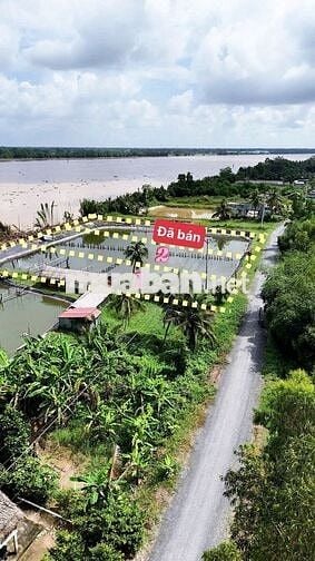 588m² có 50m² TC mặt tiền sông đường nhựa, giá chỉ 750 triệu