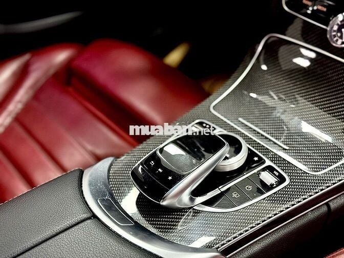 Mercedes Benz C300 AMG 2018 - siêu lướt 32,000 km.