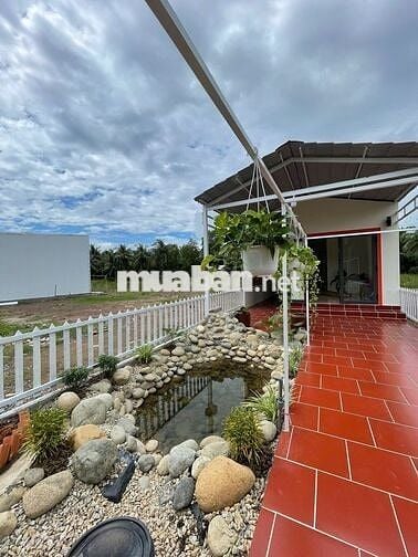 Căn nhà vườn 149,8m ² giá chỉ 670tr có sẵn nhà mới, giữ tiền an toàn