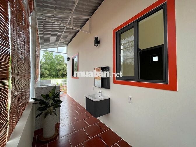 Căn nhà vườn 149,8m ² giá chỉ 670tr có sẵn nhà mới, giữ tiền an toàn